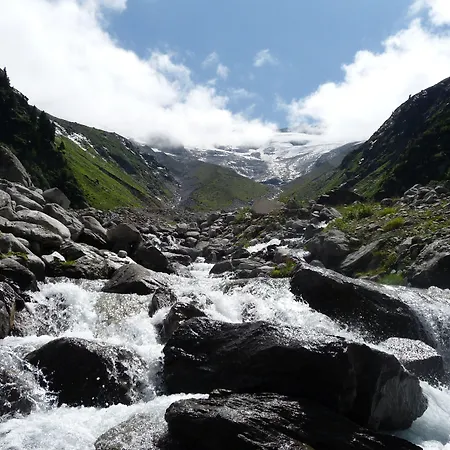 Appartments Am Bach - Riverside شقة جيرلوس