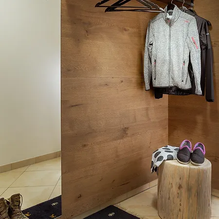 شقة Appartments Am Bach - Riverside جيرلوس