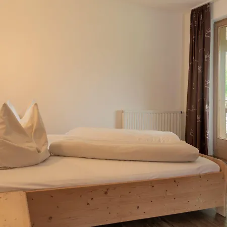 Appartments Am Bach - Riverside شقة