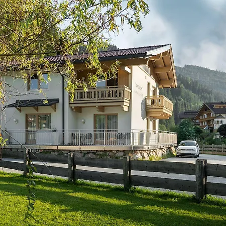 Appartments Am Bach - Riverside * ゲルロス