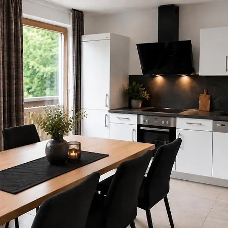 Appartments Am Bach - Riverside ゲルロス